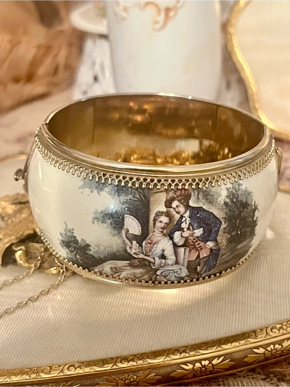 1950s Whiting & Davis Hinged Bangle Bracelet Cuff Signed - Picture 6 of 9